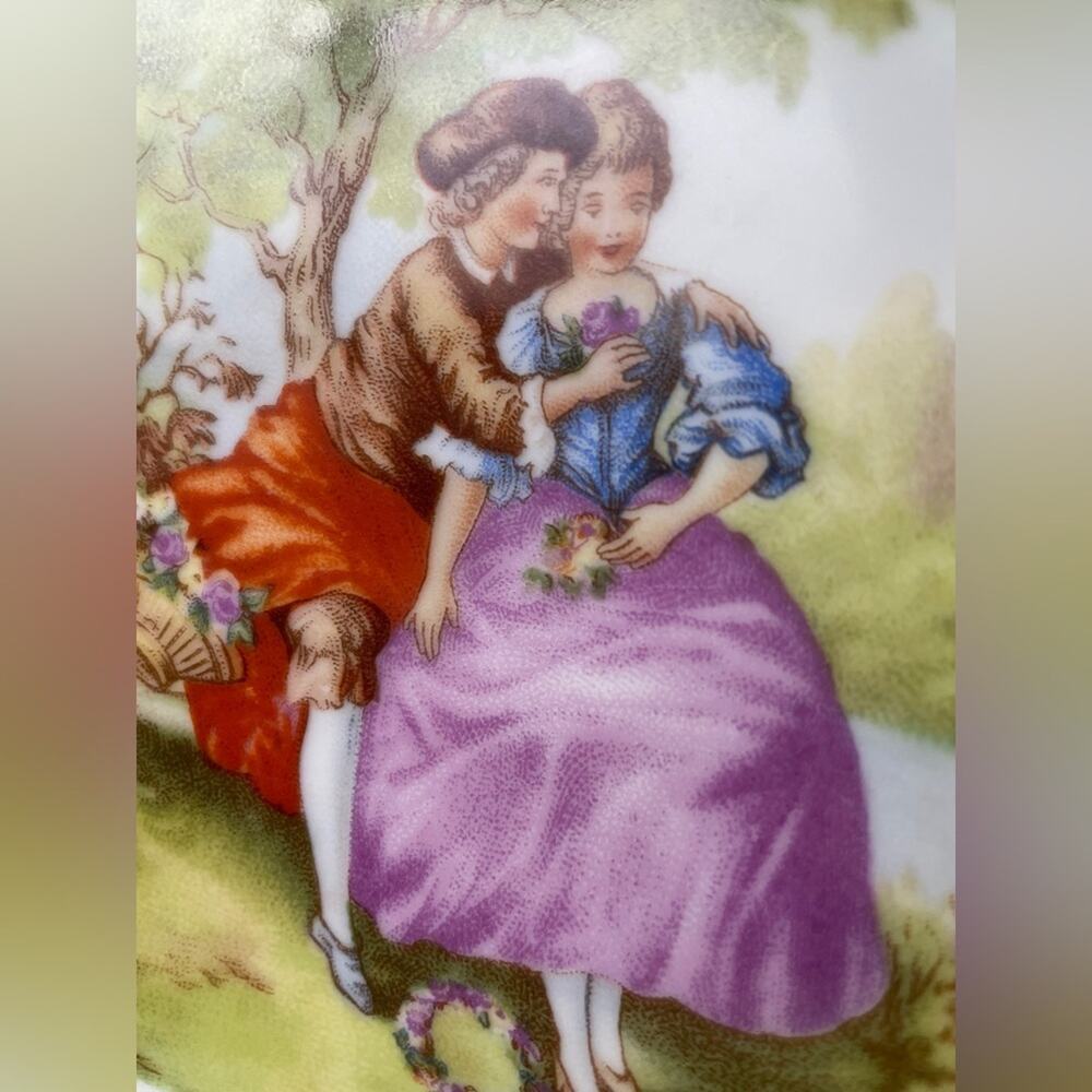 West Germany Rembrandt 10.5" Dinner Plate by Gloria Fine Porcelain Gilt‎ - Picture 3 of 7